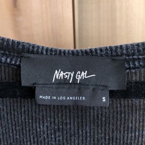 🌱 2/$25 🌱 Nasty Gal Oversized Soft Faded Black Knit Tee
